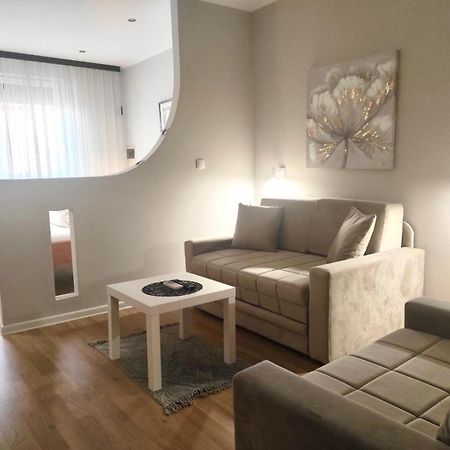 Apartments & Accommodation Stojic Novi Sad Extérieur photo