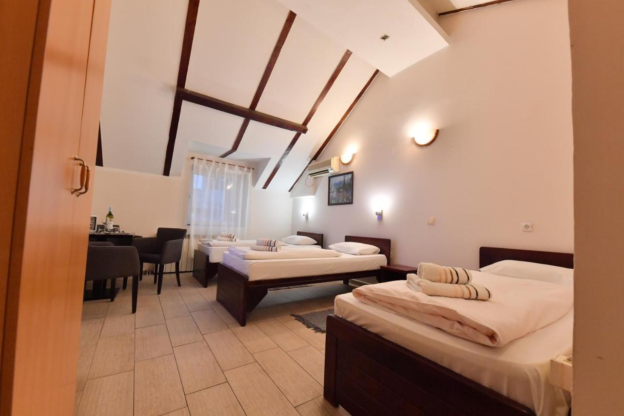 Apartments & Accommodation Stojic Novi Sad Extérieur photo