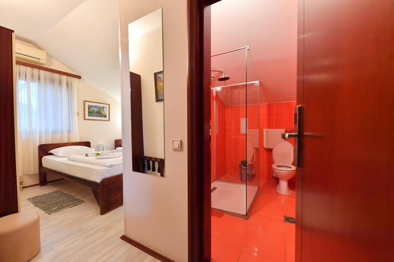 Apartments & Accommodation Stojic Novi Sad Extérieur photo