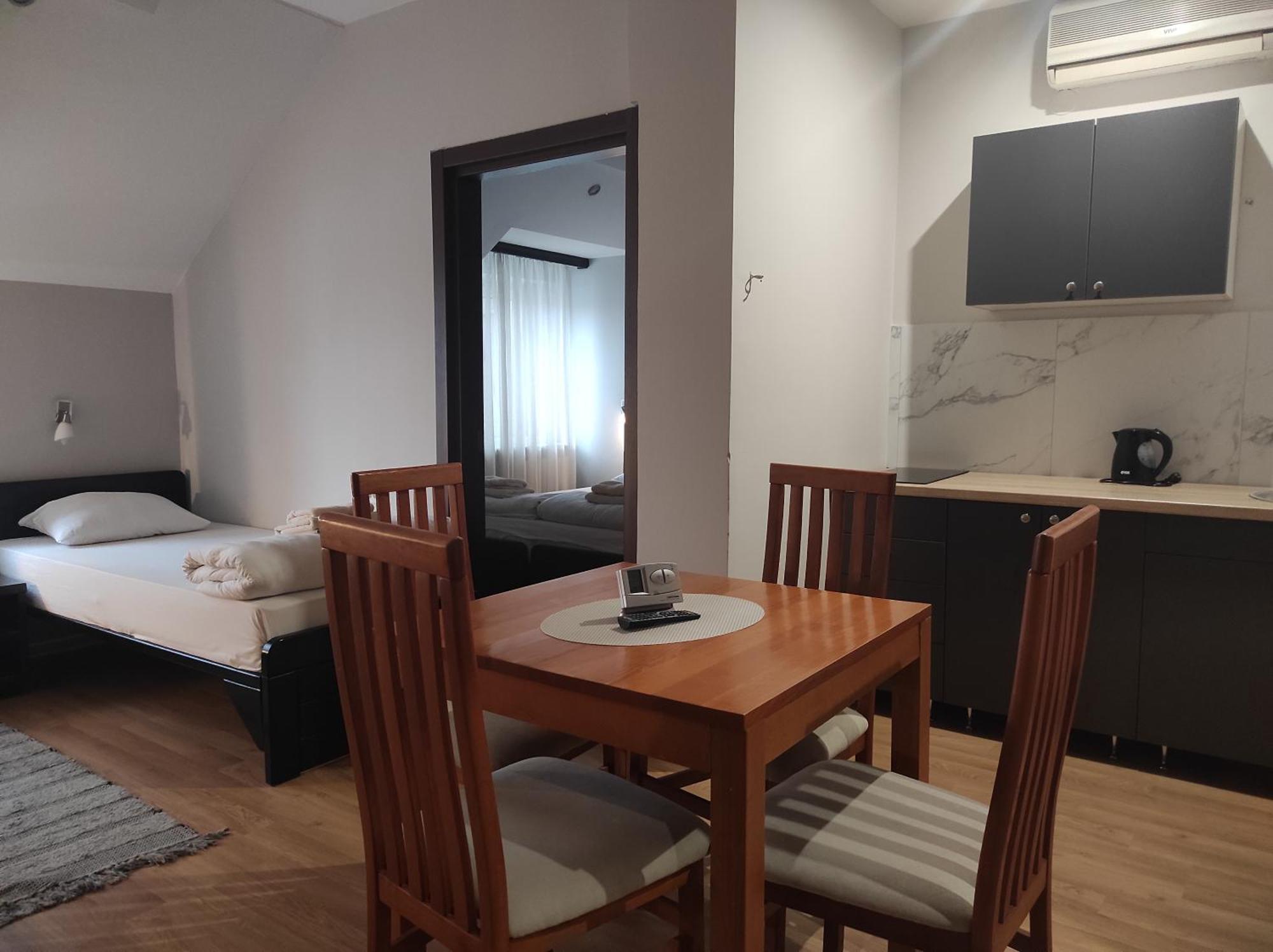 Apartments & Accommodation Stojic Novi Sad Chambre photo